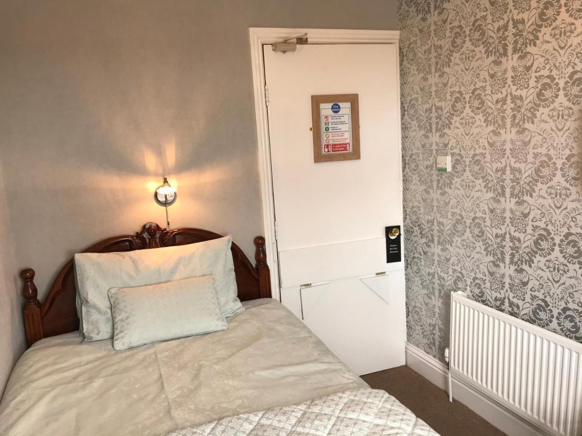 Norman Guest House With Free Parking Whitby Eksteriør billede